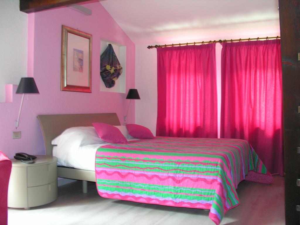 Chambres D'Hotes Nuits De Reve Roisan Kültér fotó